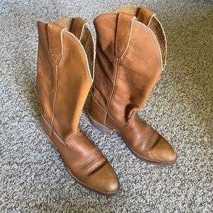 Women’s Durango Tan Cowboy Boots Size 5 1/2 Medium 30073